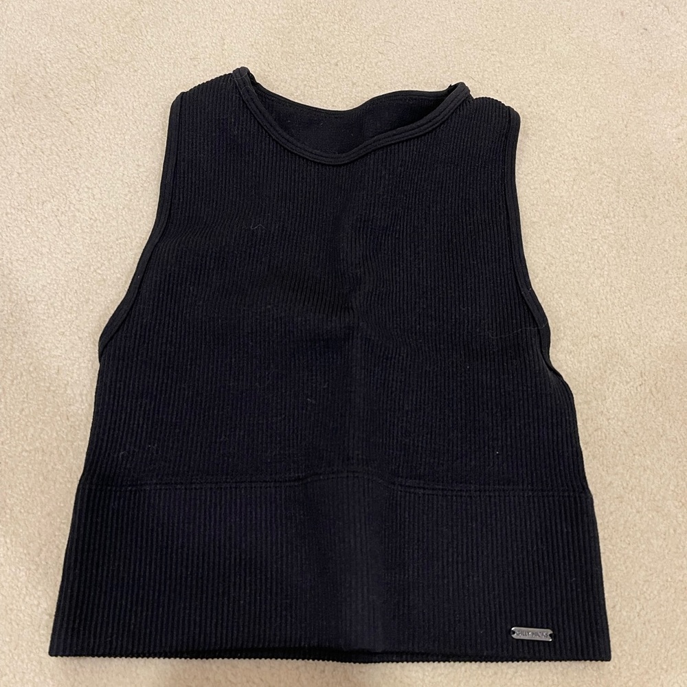 Hollister raceback tank